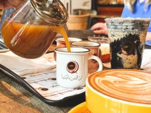 Kedai Kopi Mengangkat Identitas Kuliner Lokal